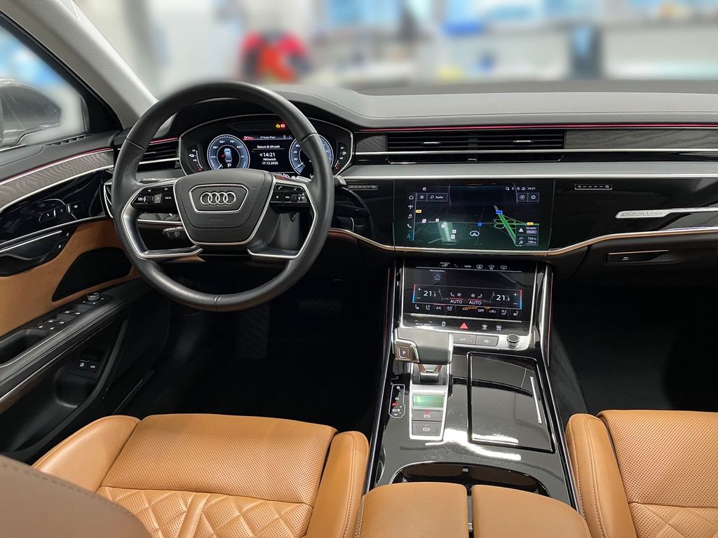 Audi A8 2022