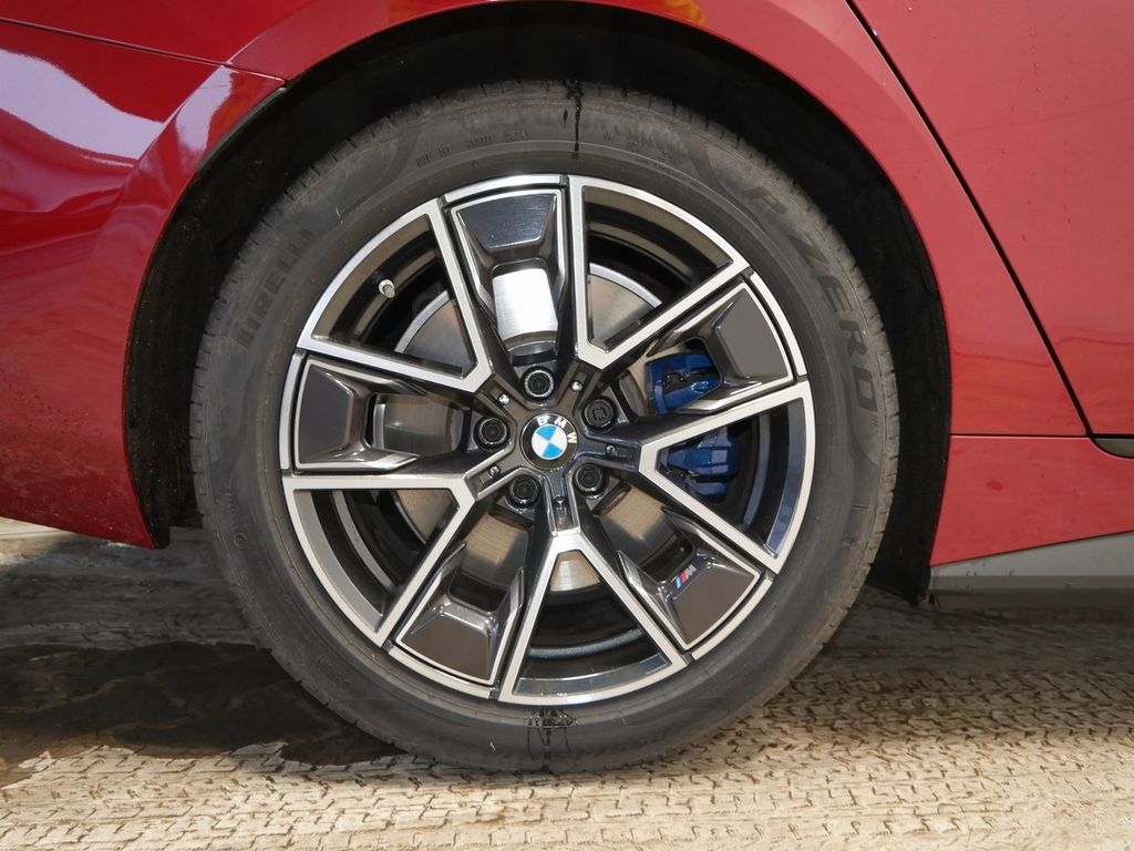 BMW i4 2024
