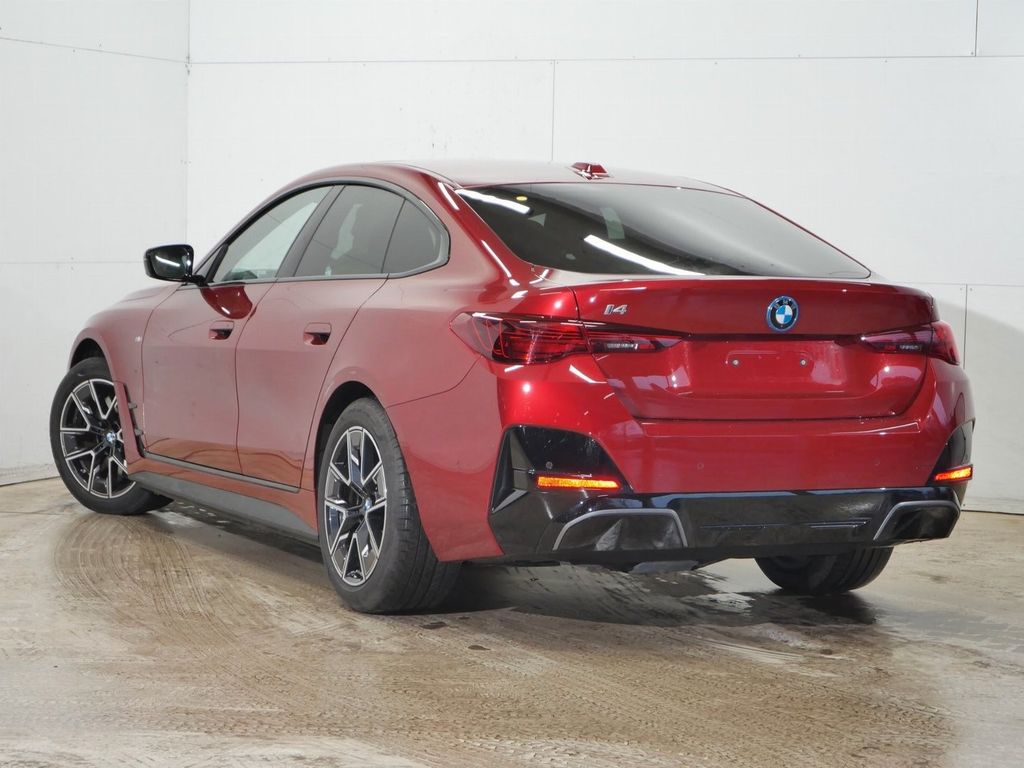 BMW i4 2024