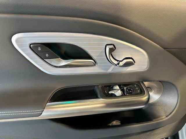 Mercedes-Benz CLA 350 2025