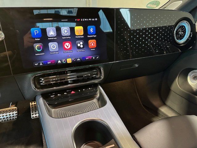 Mercedes-Benz CLA 350 2025