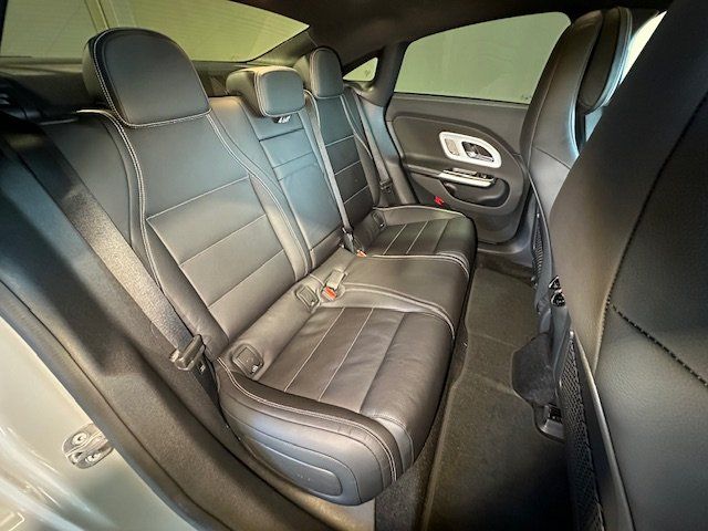 Mercedes-Benz CLA 350 2025