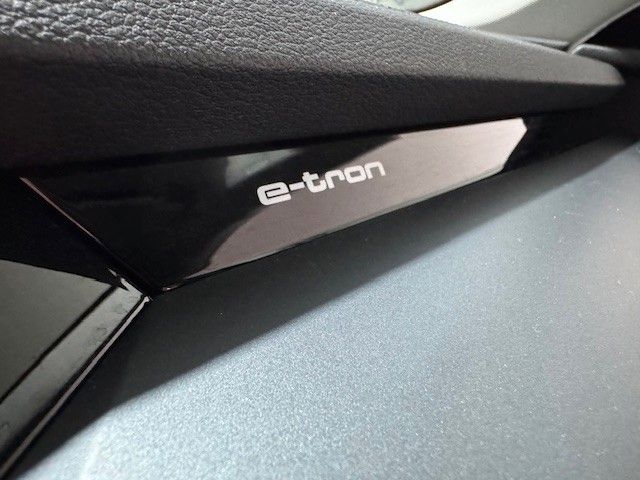 Audi e-tron 2020