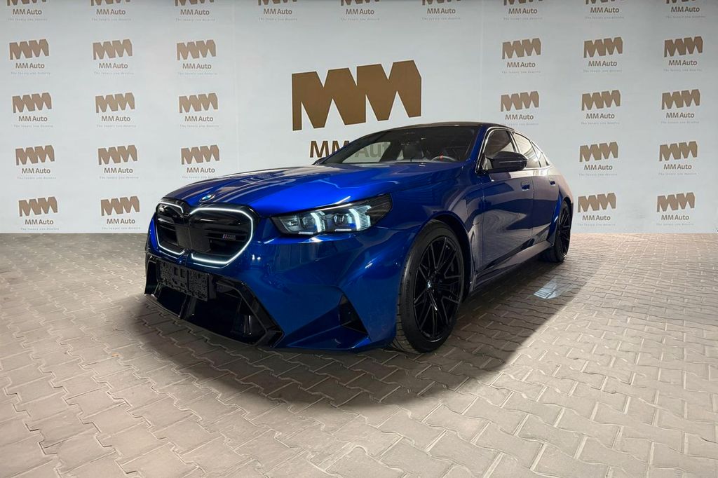 BMW M5 2025