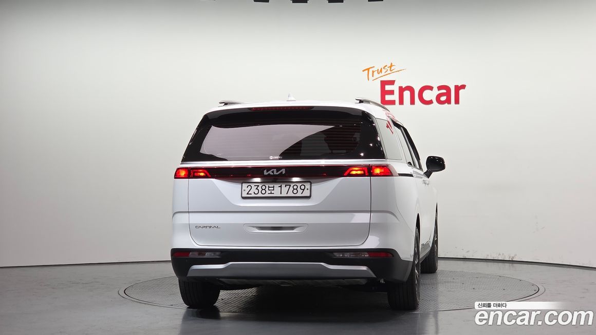 Kia Canival 2023