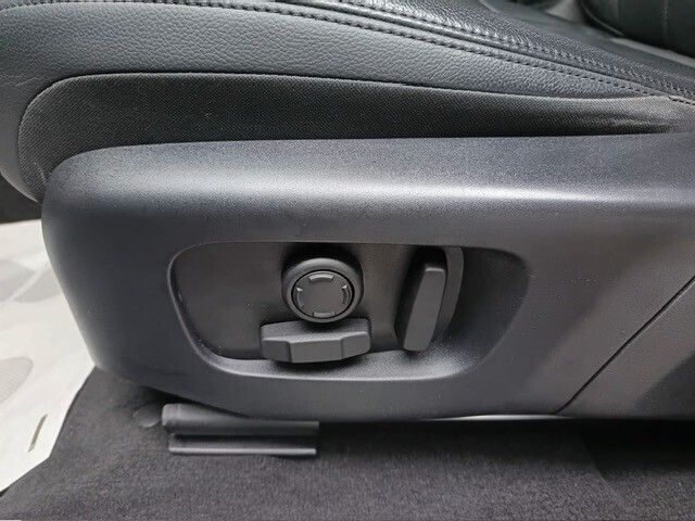 Land Rover Range Rover Evoque 2023