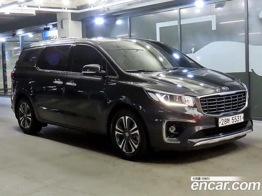 Kia Canival 2019