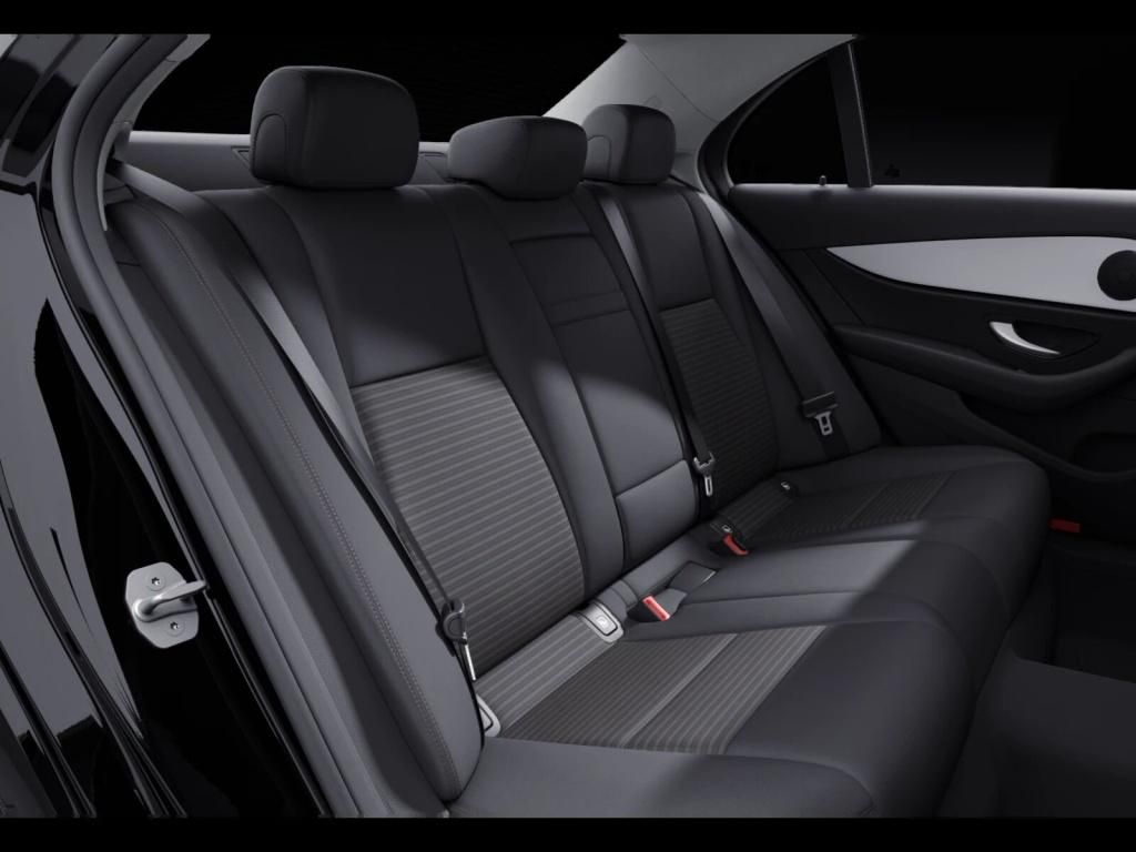 Mercedes-Benz E 300 2021