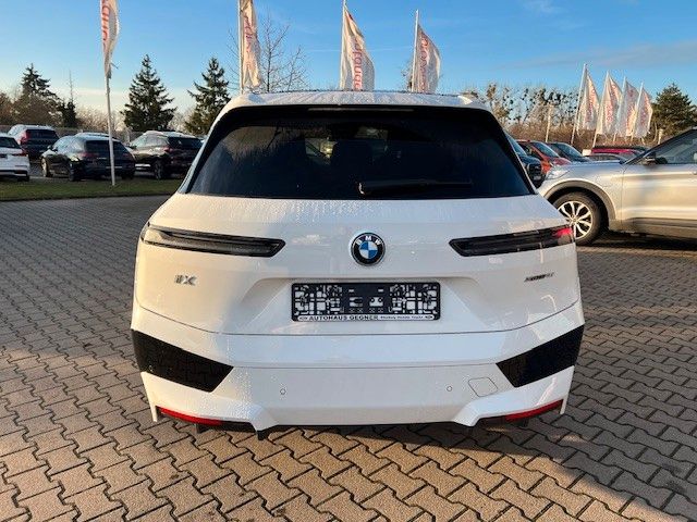 BMW iX 2022