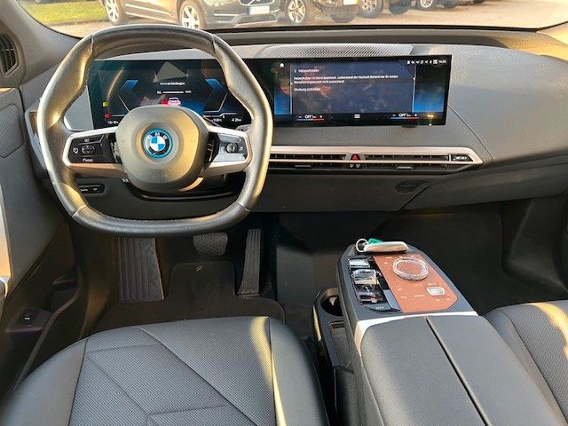 BMW iX 2022