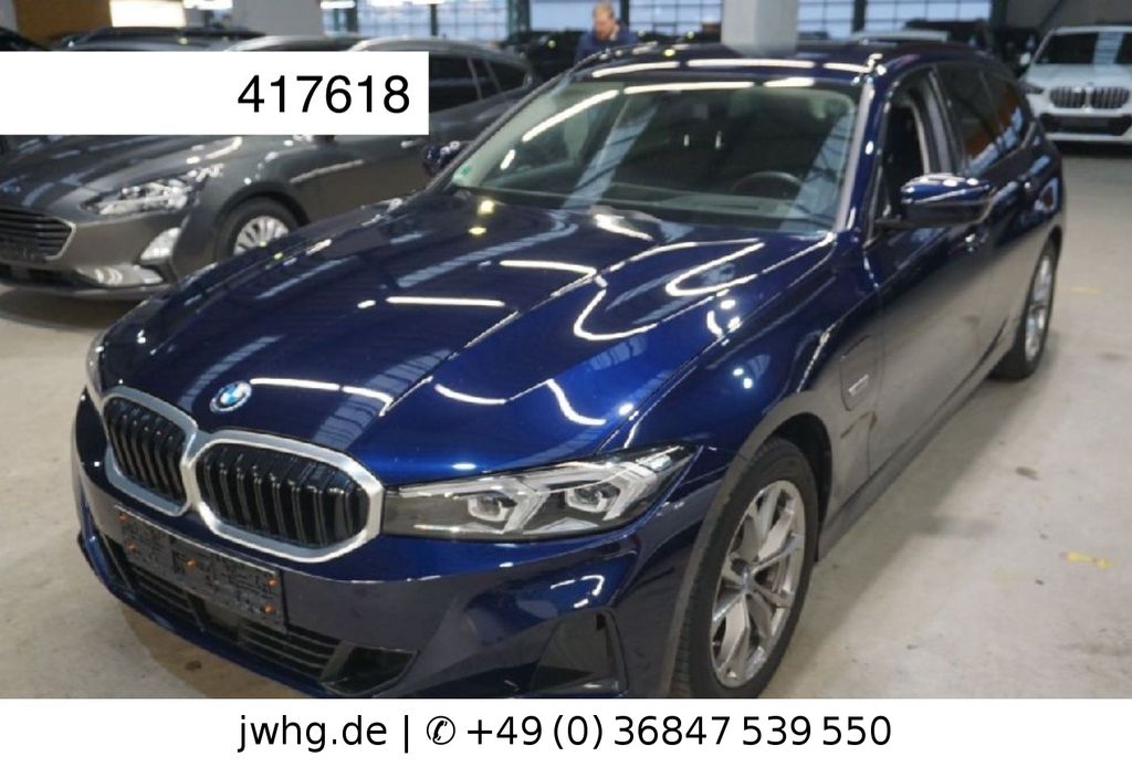 BMW 330 2022