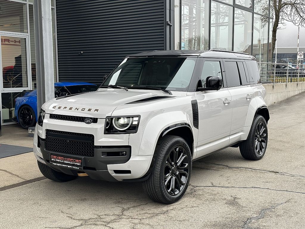 Land Rover Defender 2025