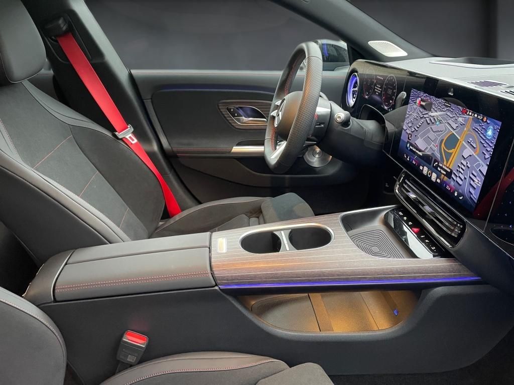 Mercedes-Benz CLA 250 2025