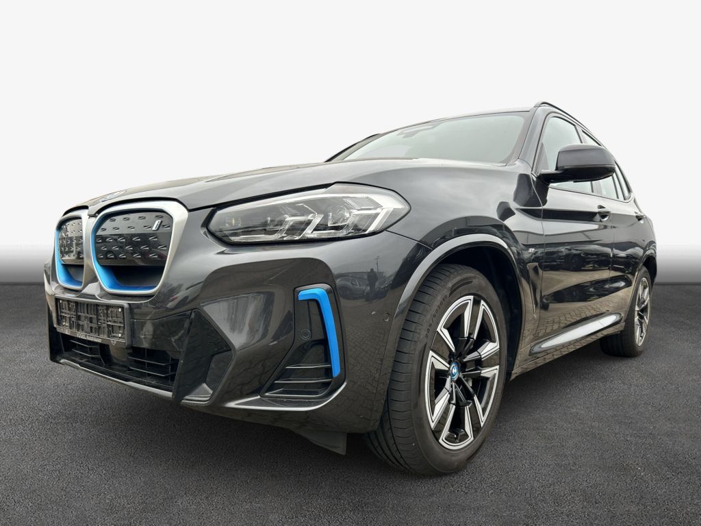 BMW iX3 2022