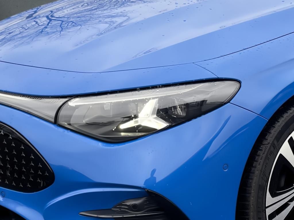 Mercedes-Benz CLA 250 2025