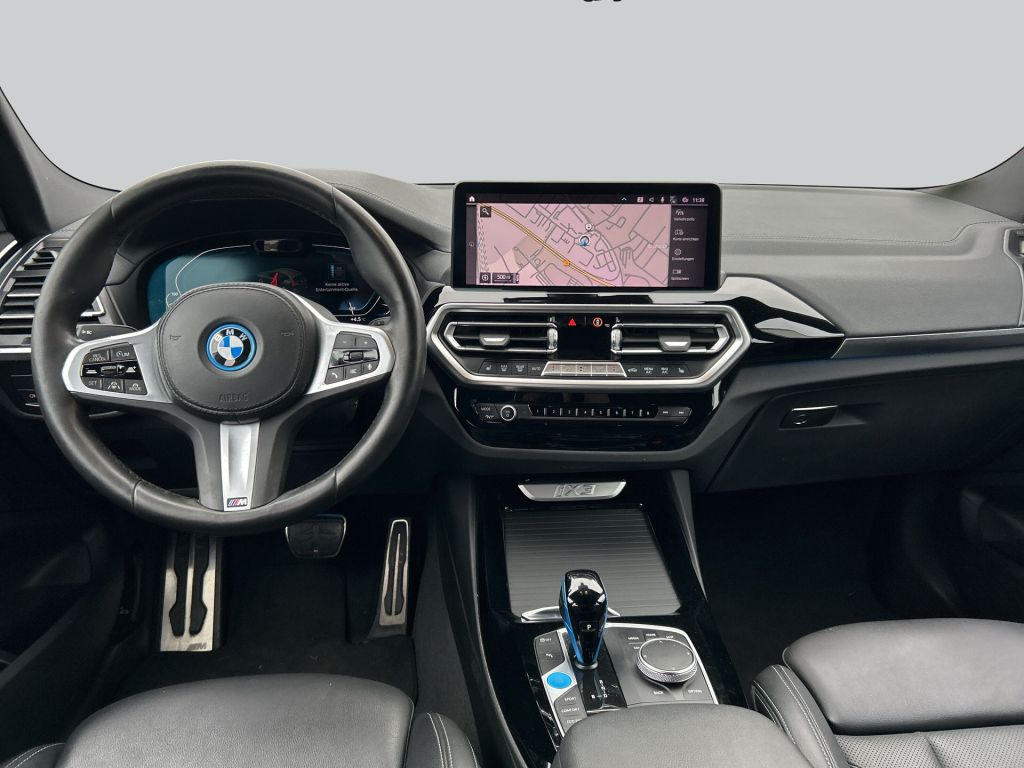 BMW iX3 2022