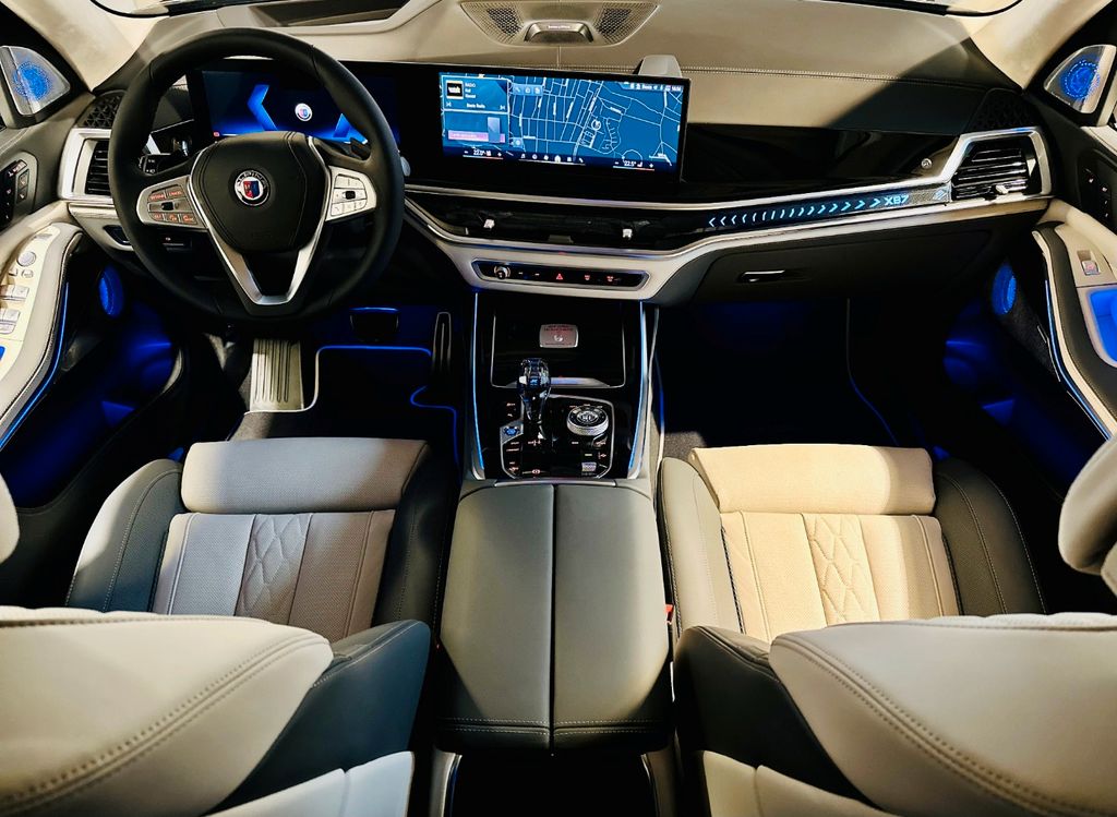 ALPINA XB7