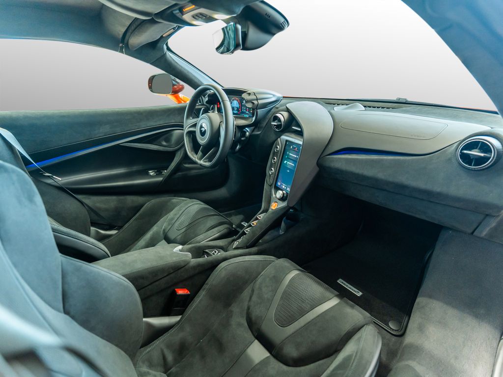 McLaren 750S