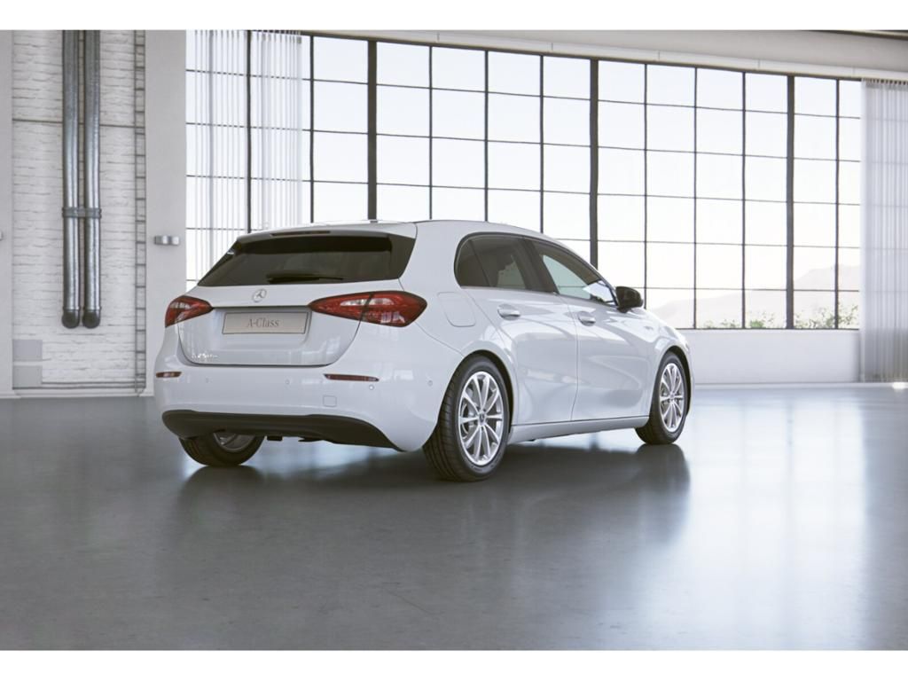 Mercedes-Benz A 250 2021