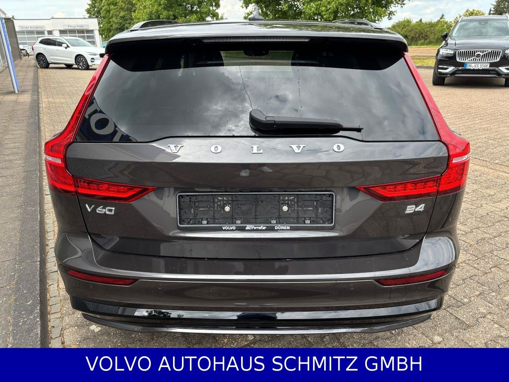 Volvo V60 2023
