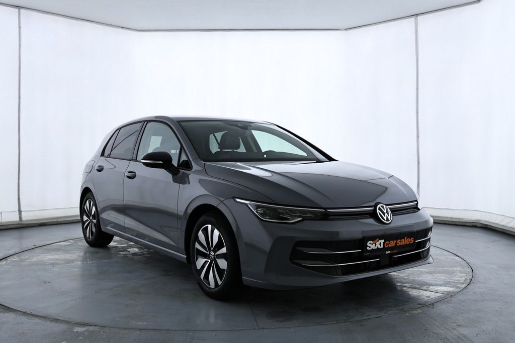 Volkswagen Golf 2025