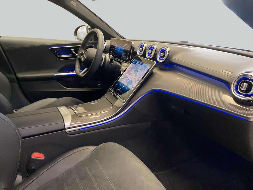 Mercedes-Benz C 200 2025