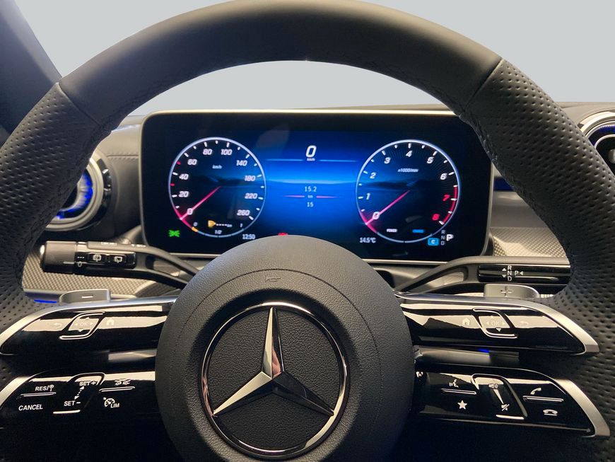 Mercedes-Benz C 200 2025