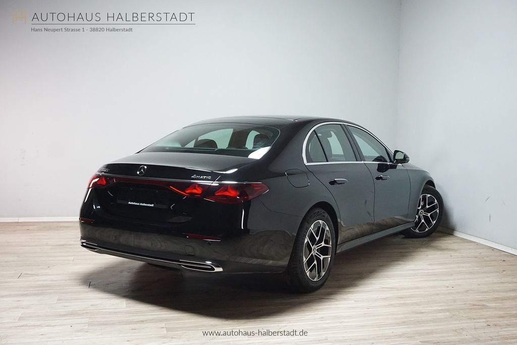 Mercedes-Benz E 220 2025