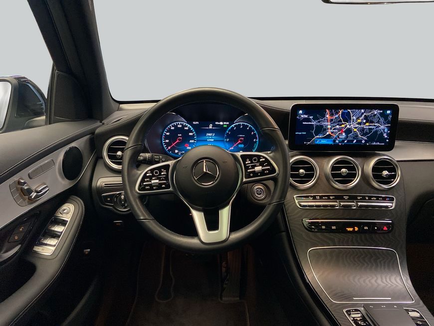 Mercedes-Benz GLC 300 2021