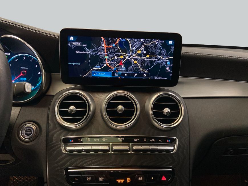 Mercedes-Benz GLC 300 2021