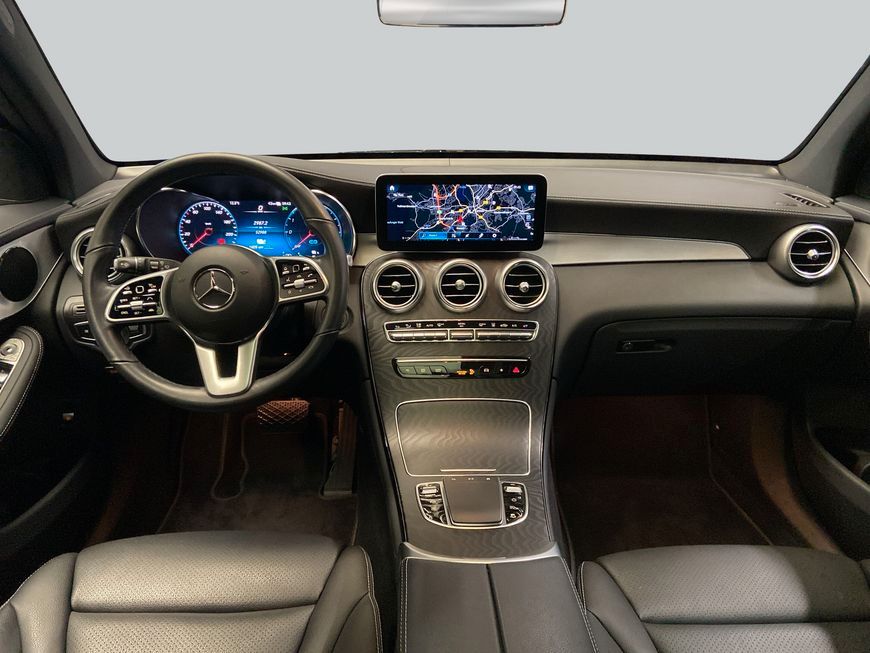 Mercedes-Benz GLC 300 2021