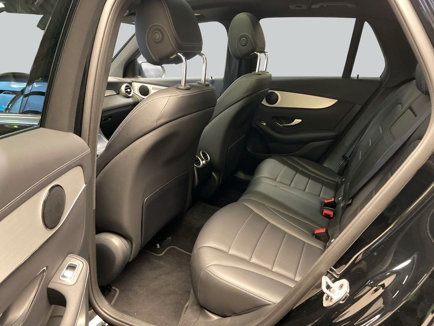 Mercedes-Benz GLC 300 2021