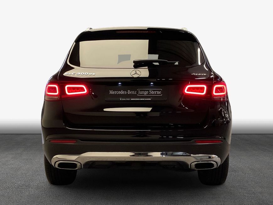 Mercedes-Benz GLC 300 2021