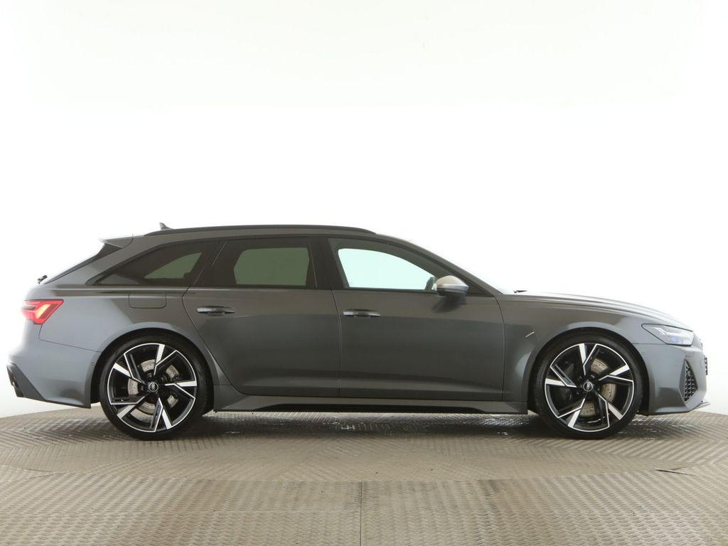 Audi RS6 2022