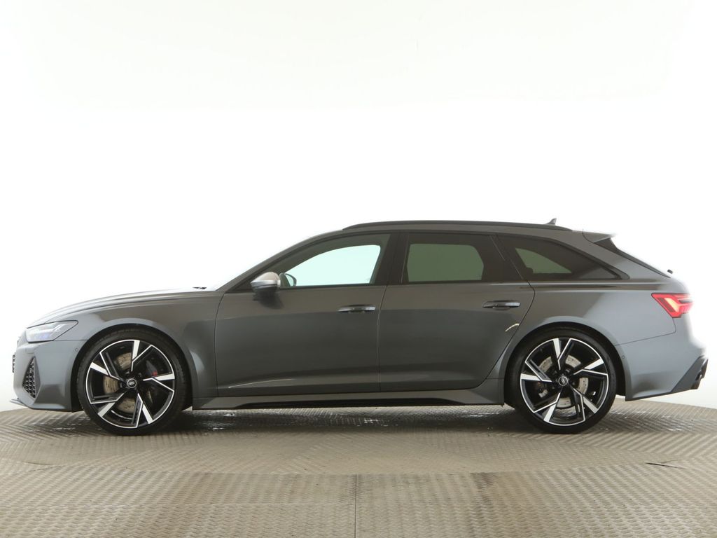 Audi RS6 2022