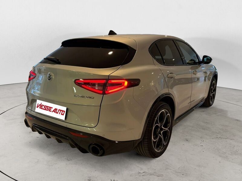 Alfa Romeo Stelvio 2024