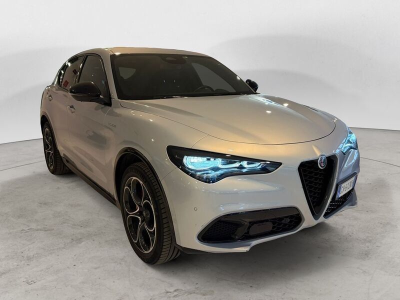 Alfa Romeo Stelvio 2024