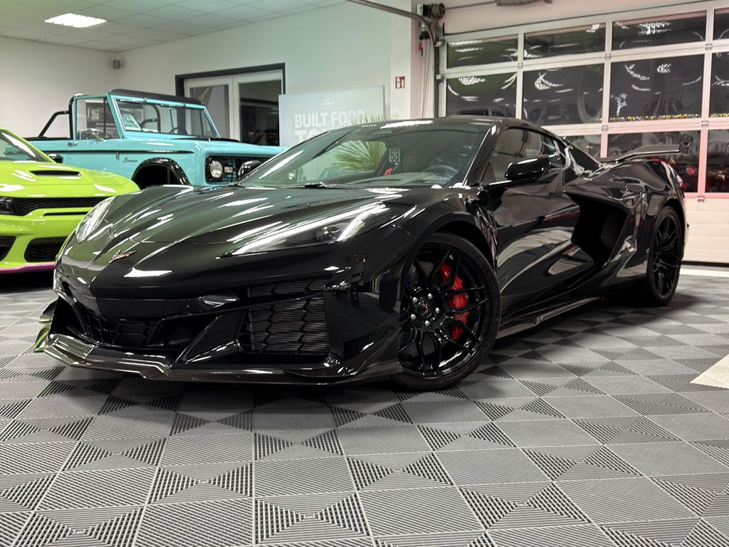 Corvette C8