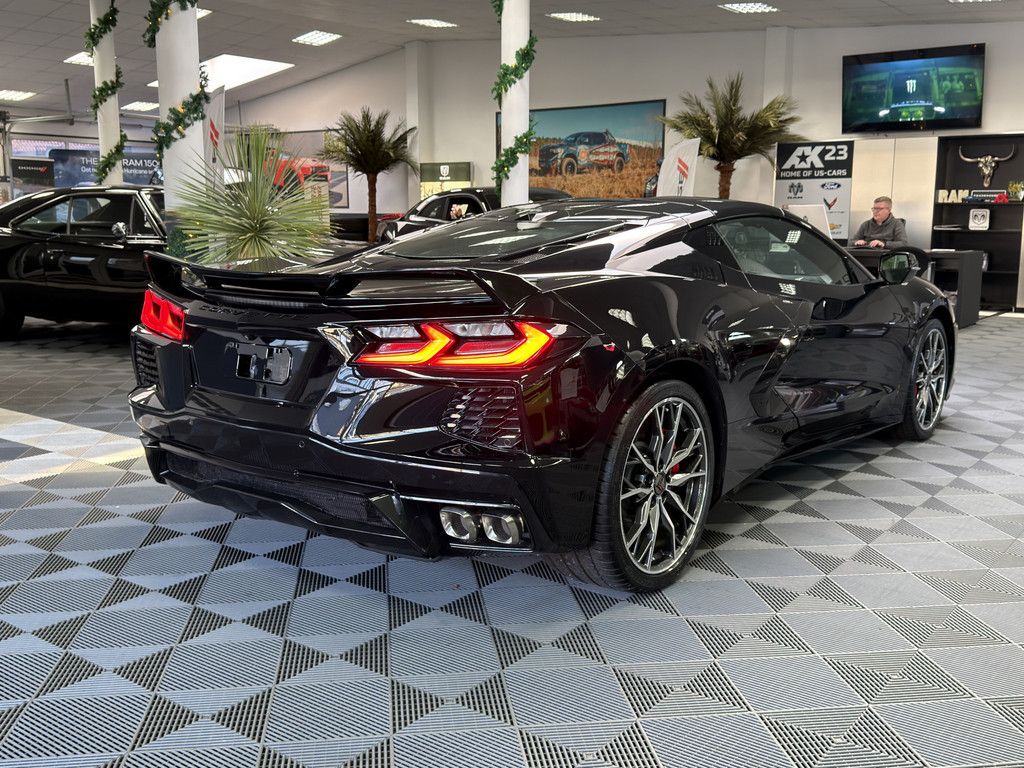 Corvette C8