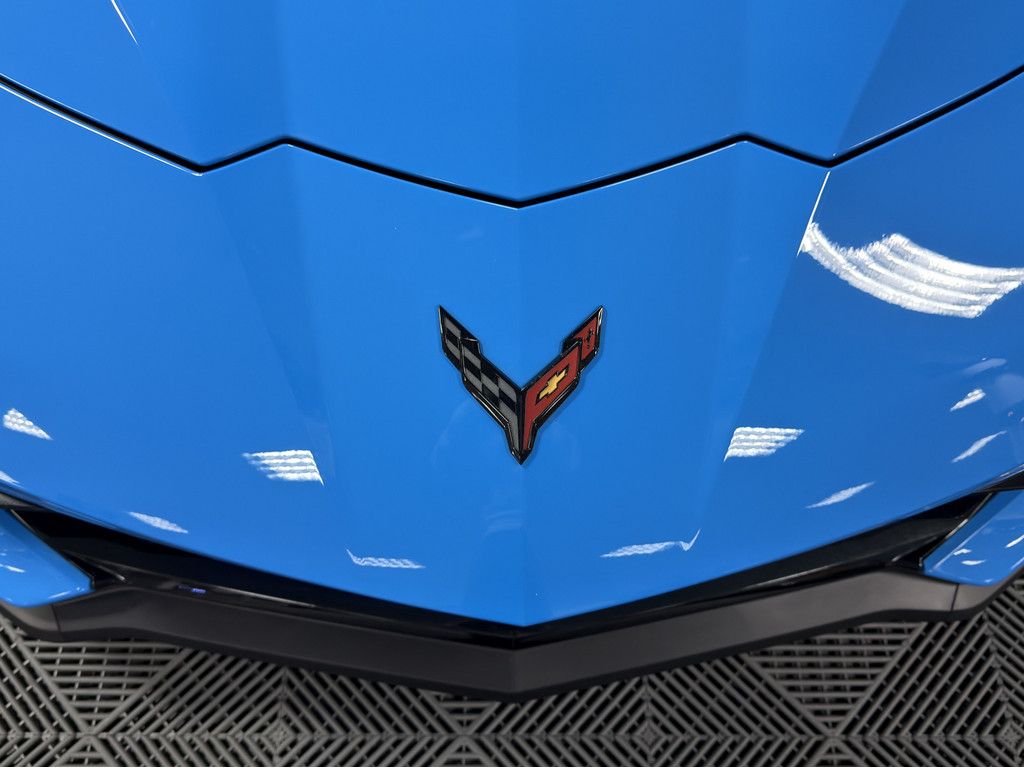 Corvette C8