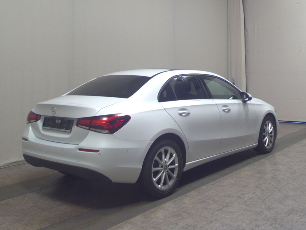 Mercedes-Benz A 180 2022