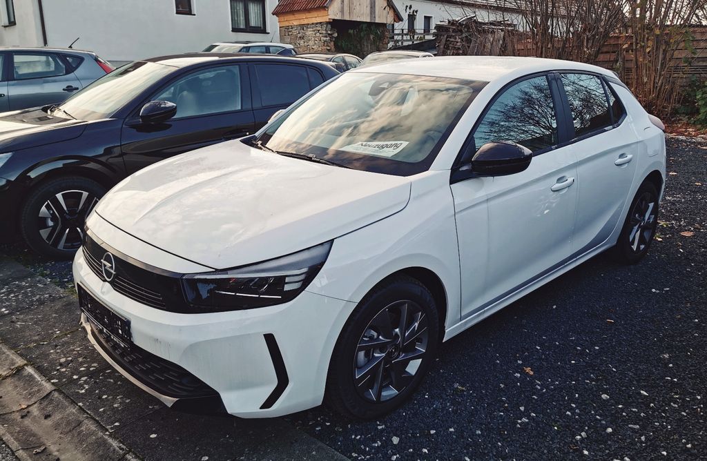 Opel Corsa 2025