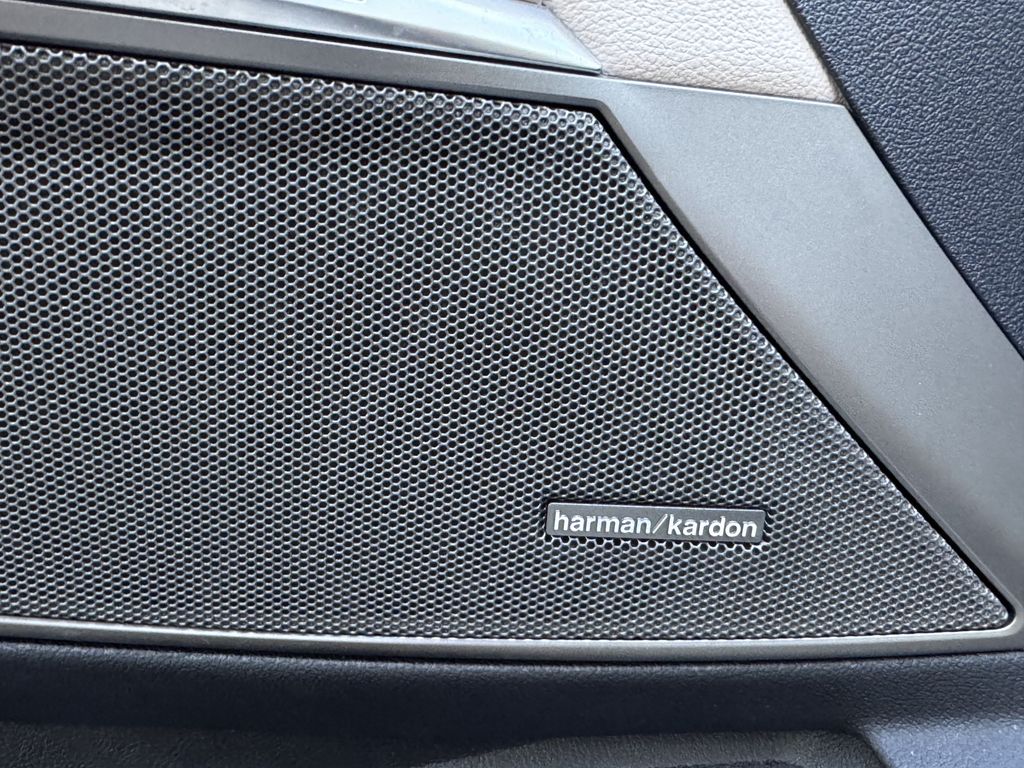 BMW 318 2020