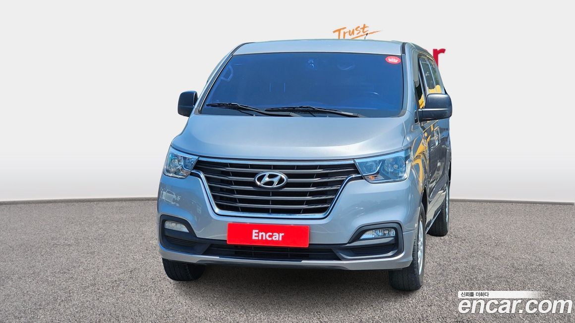 Hyundai Starex 2018