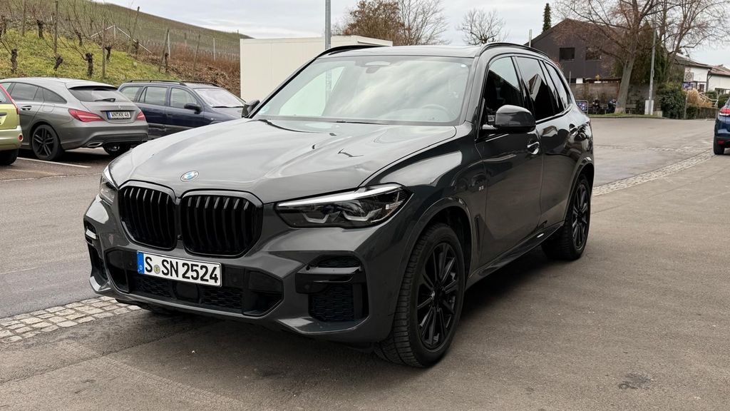 BMW X5 2023