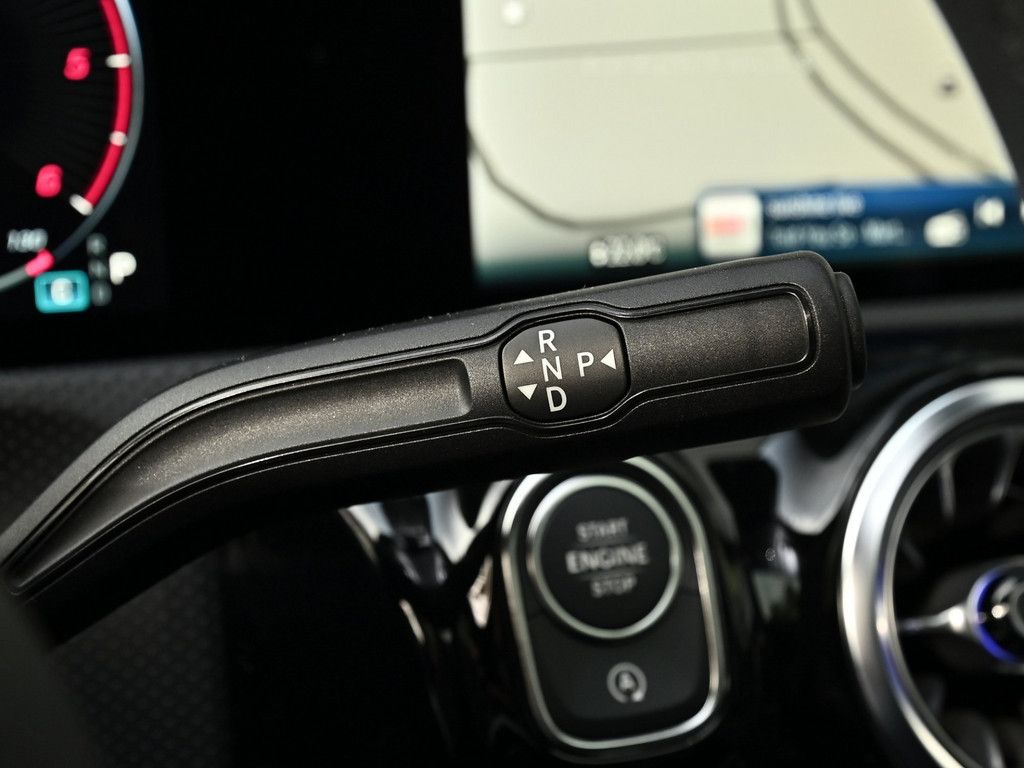 Mercedes-Benz CLA 220 Shooting Brake 2025