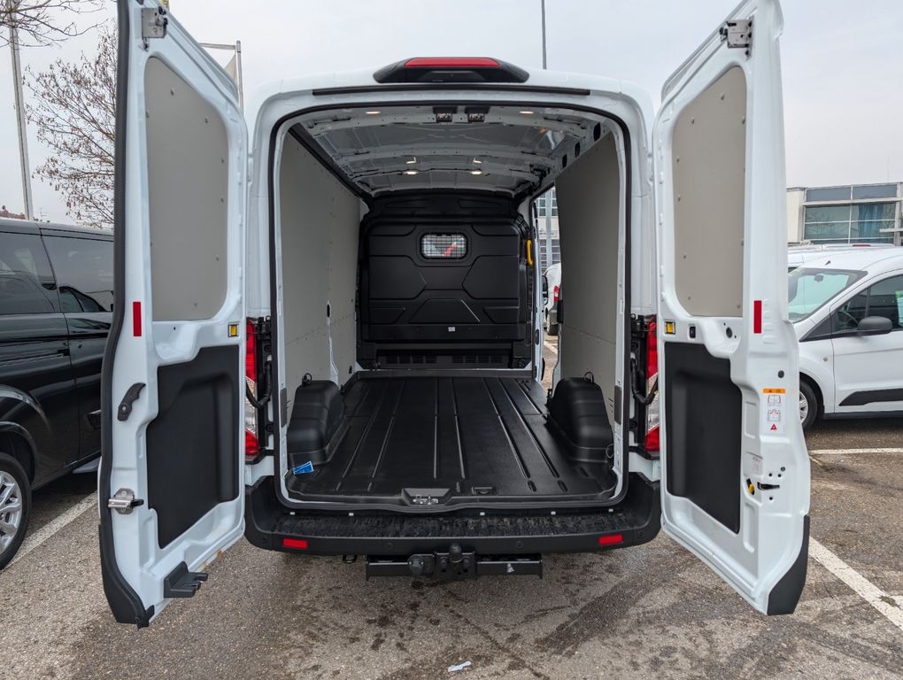 Ford Transit 2025