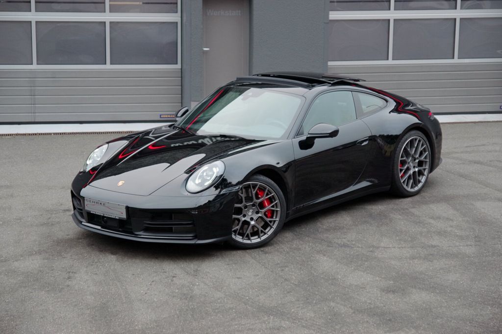 Porsche 992 2025