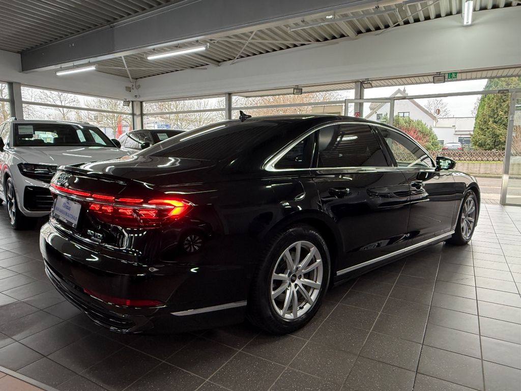 Audi A8 2023