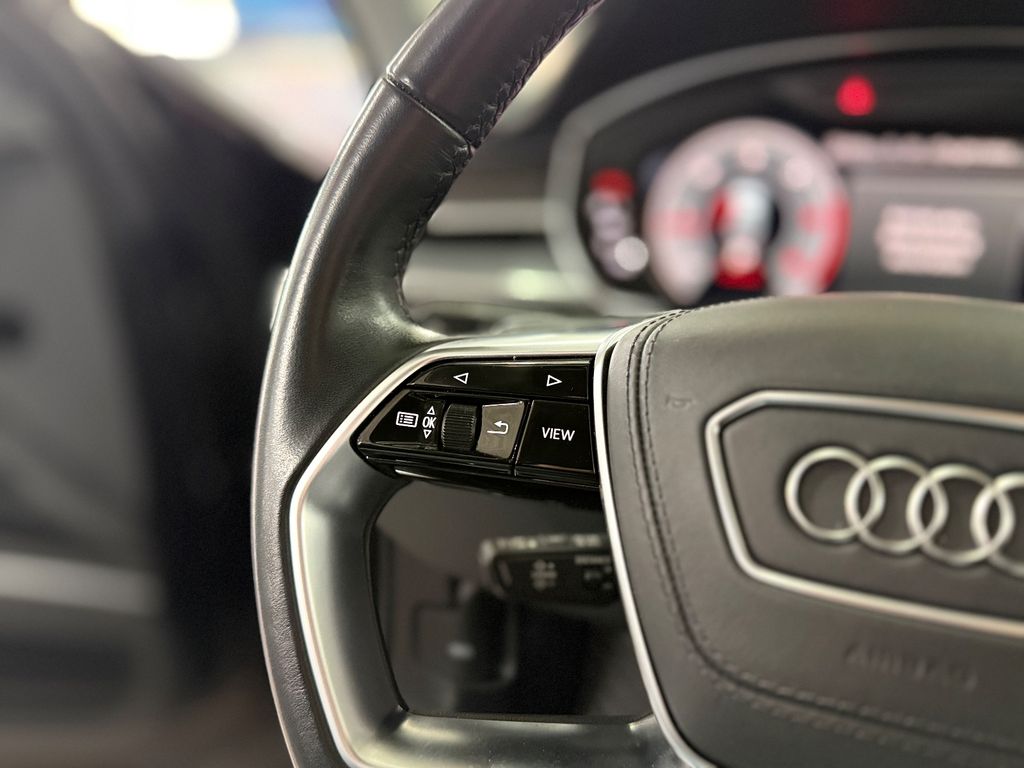 Audi A8 2023